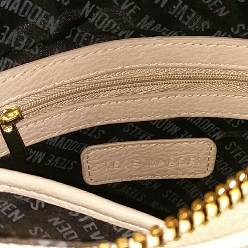 Purse - Picture 4 of 6